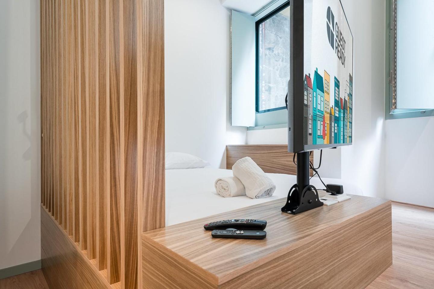 Guestready - A Modern Stay In Downtown Porto Ngoại thất bức ảnh